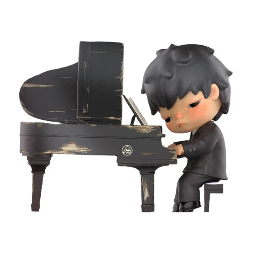 POP MART Hirono The Pianist